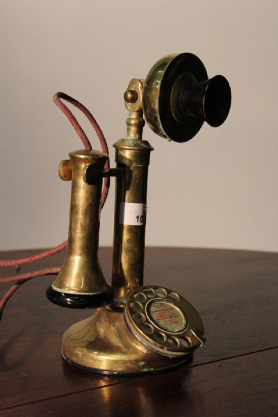 A VINTAGE PHONE at deVeres Auctions