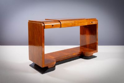 A WALNUT ART DECO DRESSING TABLE, at deVeres Auctions