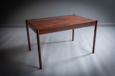 ROSEWOOD CENTRE TABLE at deVeres Auctions