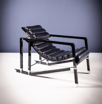 THE TRANSAT CHAIR by Eileen Gray sold for €10,500 at deVeres Auctions
